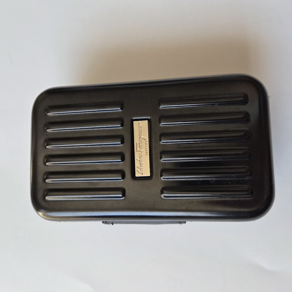 Salvatore Ferragamo Parfums X Eva Air Travel Hardcase